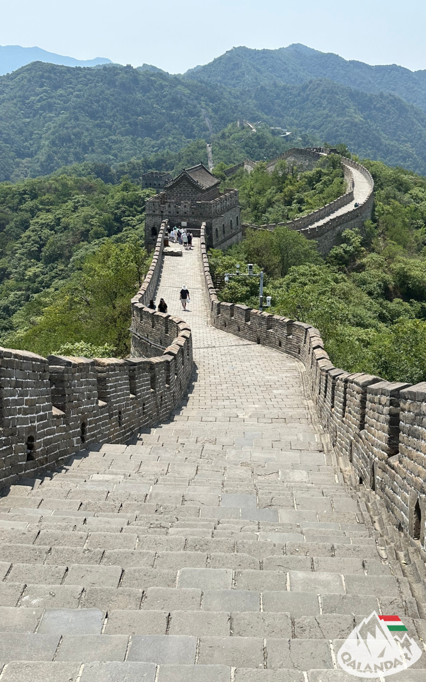 10. nap — A Nagy Fal napja