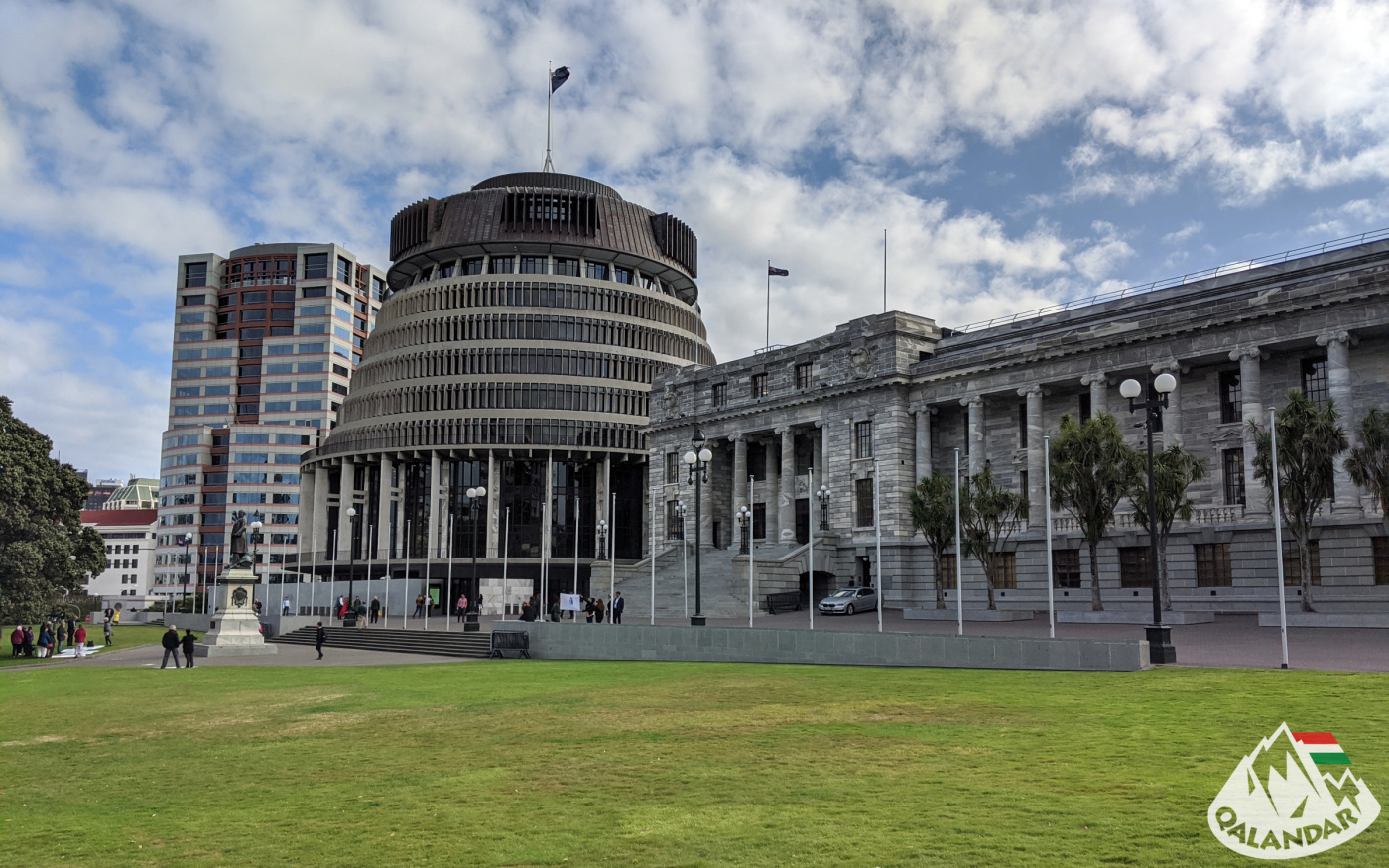 10. nap — „A legapróbbak is képesek fordítani a jövő alakulásán.”